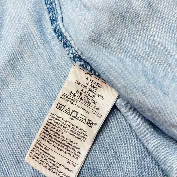 GAP Tencel Chambray Button Down Shirt - Picture 4 of 8